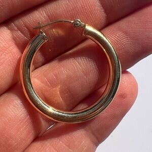 14K yellow gold single earring 1" hoop